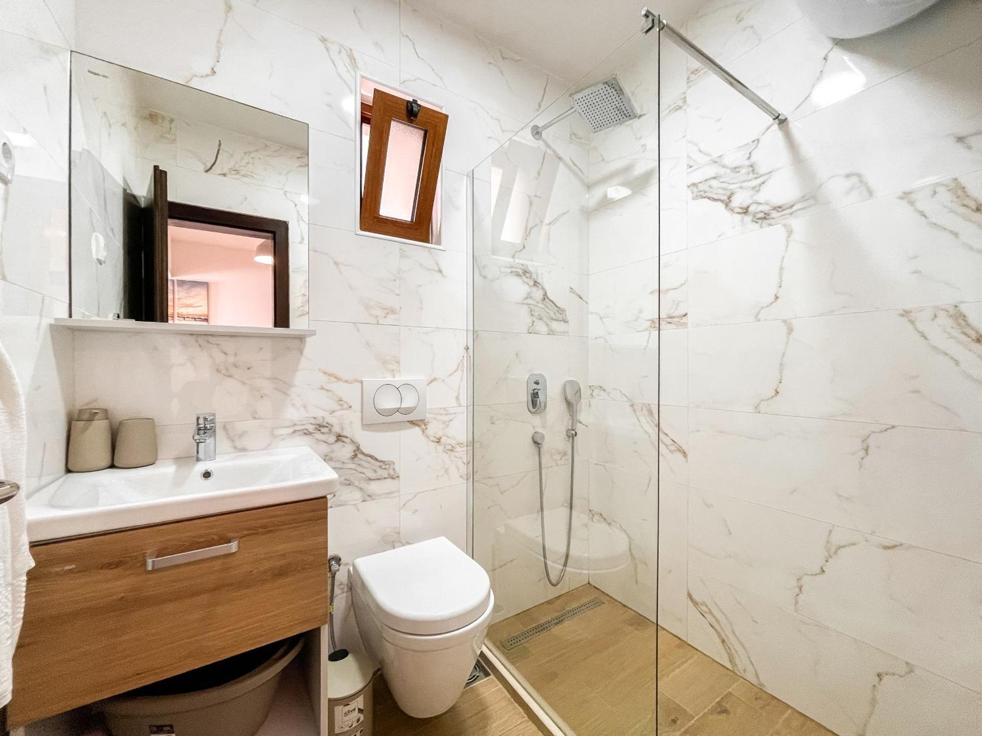 Higo Apartman *